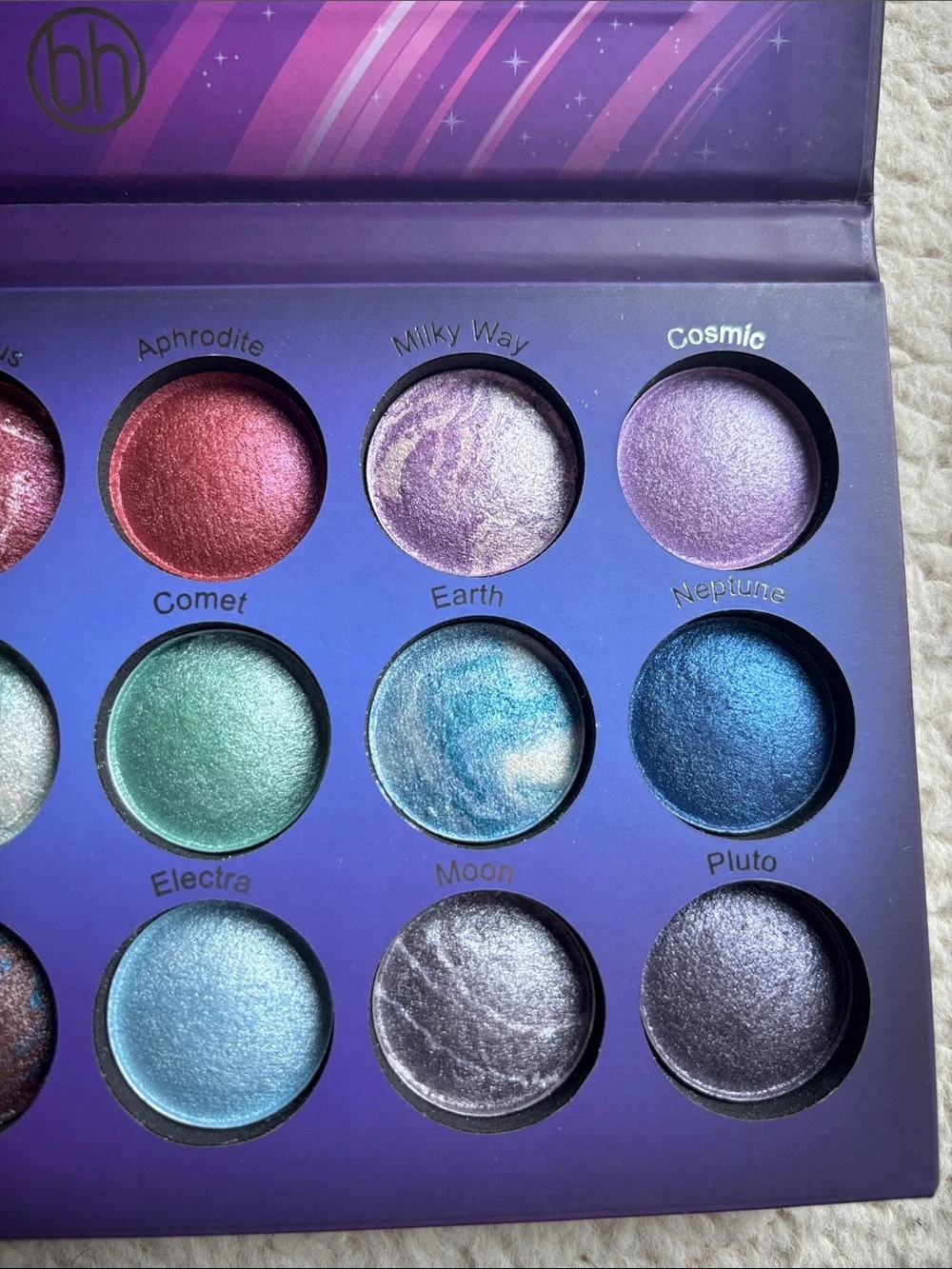 BH Cosmetics, Galaxy Chic, 18-Color Shimmer Eyeshadow Palette, NWT
